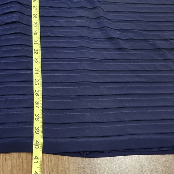 Eliza J. Women's Sheath BodyCon Navy Sleeveless Pleated Dress Size 16W Feminine - Picture 7 of 9